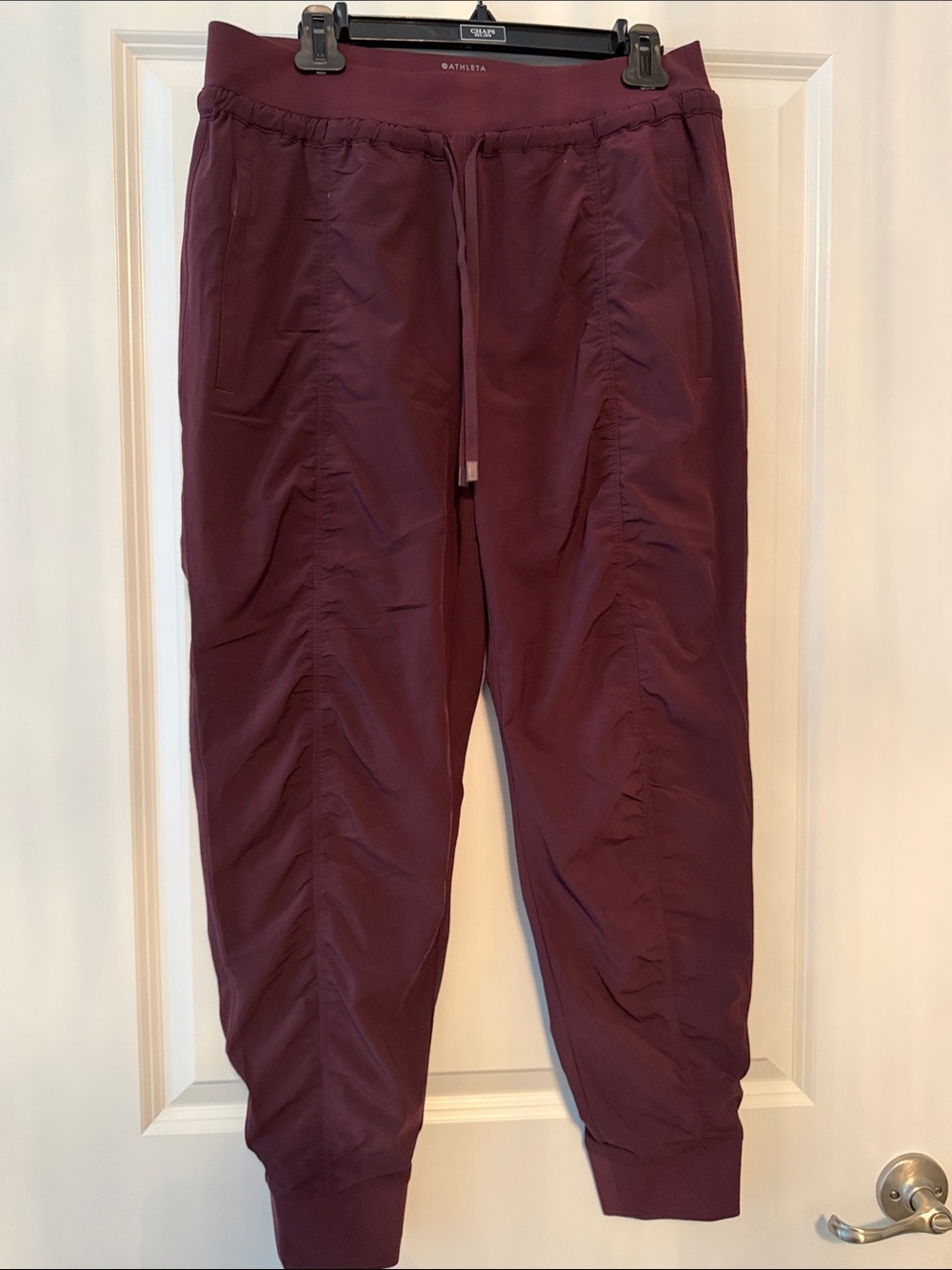 ATHLETA women’s Maroon Athletic rusched and lined Jogger Pants
